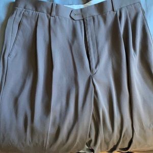 Men’s dark green dress pants